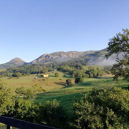 La Casa Nueva Rural Gospodarstwo wiejskie Cereceda (Asturias)